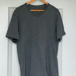 Lululemon 5 Year Basic V